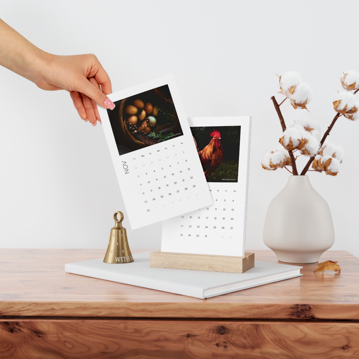 Vertical Desk Calendar